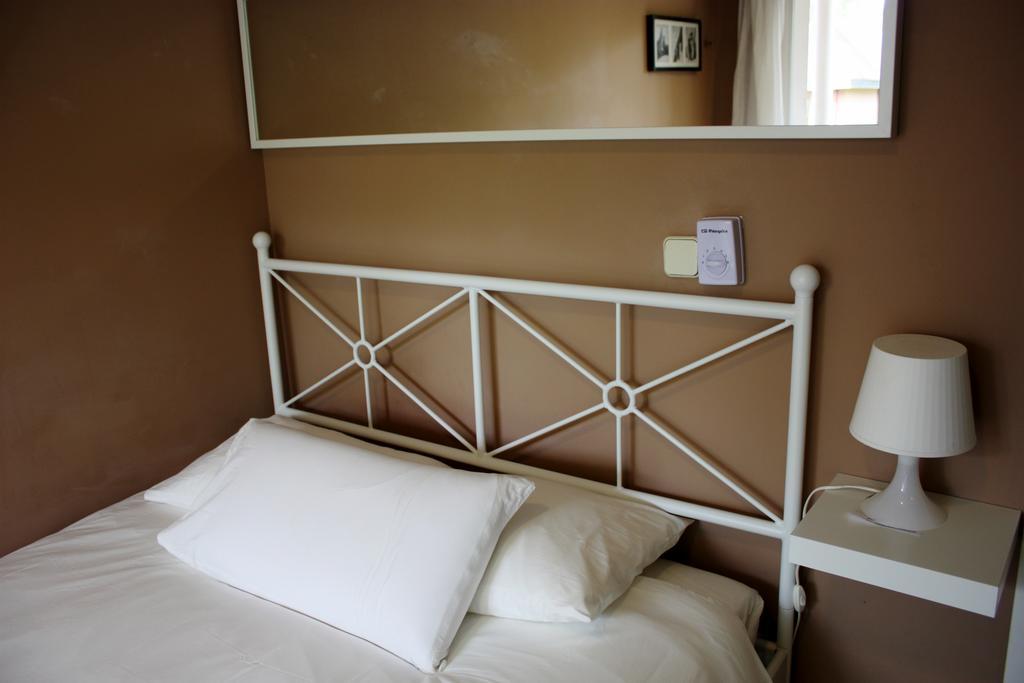 B&B Ines Sant Cugat del Valles Room photo
